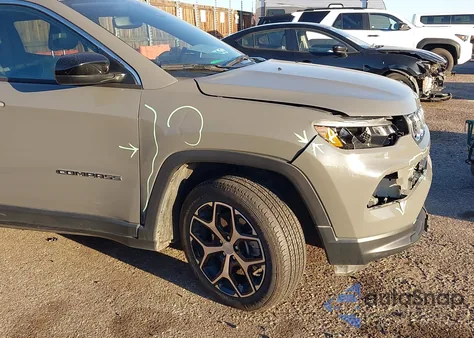 2024 Jeep Compass Latitude 4X4 из США, поврежденный, VIN 3C4NJDBNXRT605923